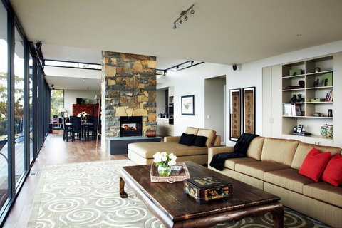 Dragonfly Lodge - Taree Accommodation 2