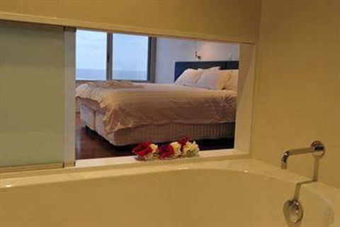 The Ocean Retreat - Taree Accommodation 1