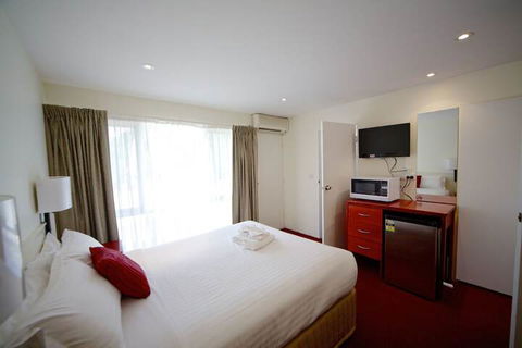 Sanctuary House Resort Motel - Taree Accommodation 4