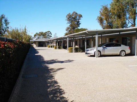 Oakey Motor Inn - Taree Accommodation 1