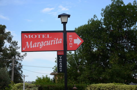 Motel Margeurita - Taree Accommodation 1