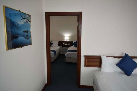 Admiral Motel Bunbury - Taree Accommodation 4