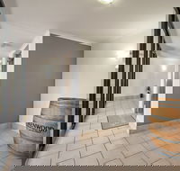 Shoal Bay Beachclub Apartments - Taree Accommodation