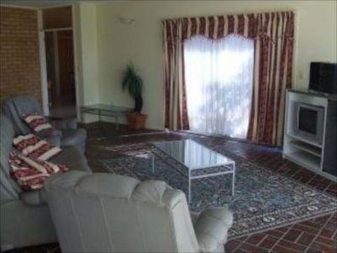 Ambience Holiday Apartments - Taree Accommodation 1