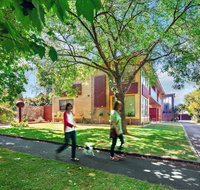 Lake Wendouree Luxury Apartments on Webster - Taree Accommodation