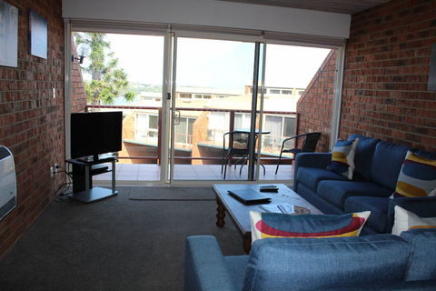 Pacific Heights Holiday Apartments & Munn's Tower House - Taree Accommodation 1