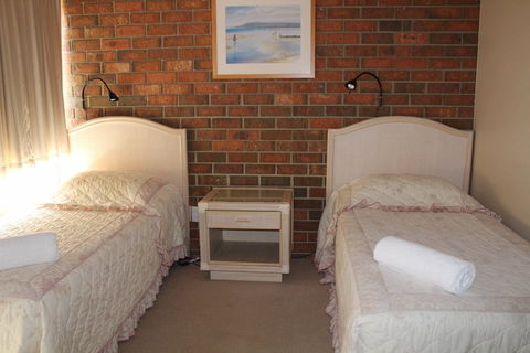 Pacific Heights Holiday Apartments & Munn's Tower House - Taree Accommodation 3