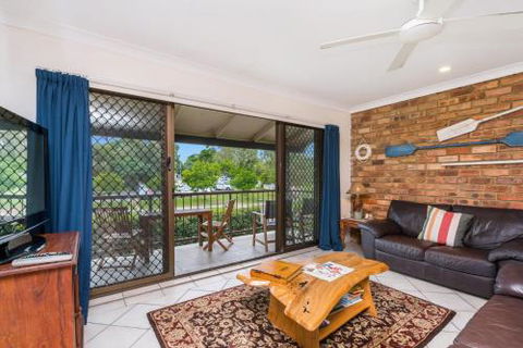 Atlantis - Taree Accommodation 1