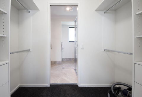 Executive Home Accomodation - Taree Accommodation 1
