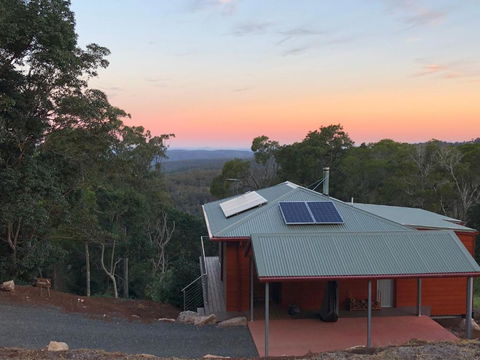 Serenity At Ravensbourne Escape - Taree Accommodation 2