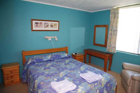Beachfront 3 25 Willow Street - Taree Accommodation 5