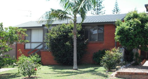 Cara Nobbys Beach 11 Wesley Avenue - Taree Accommodation 3