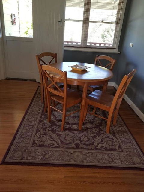 Cottage On Main - Taree Accommodation 6