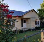 Cottage on Main - Taree Accommodation