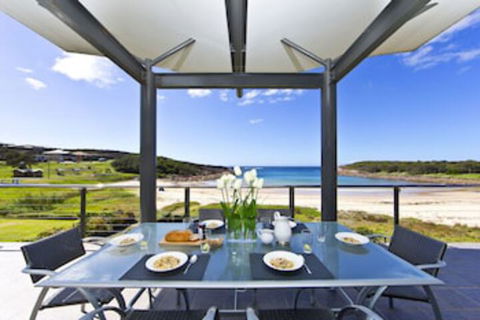 Sails On The Beachfront Exclusive Seaside Home - Taree Accommodation 0