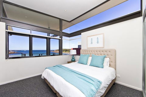 Sails On The Beachfront Exclusive Seaside Home - Taree Accommodation 1