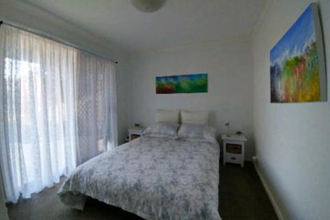 Ven & Marks Place - Taree Accommodation 3