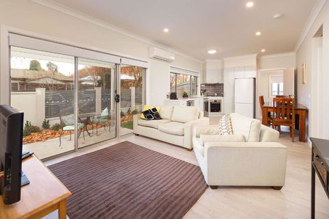 Central Sojourn On Wilcox - Taree Accommodation 5