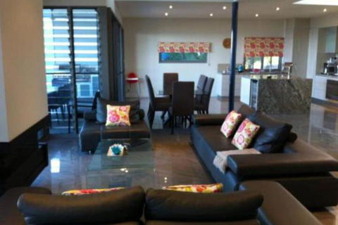 Azul Del Mar - Taree Accommodation 2