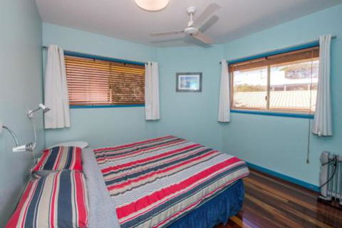 At Cylinder Unit 2 - Taree Accommodation 5