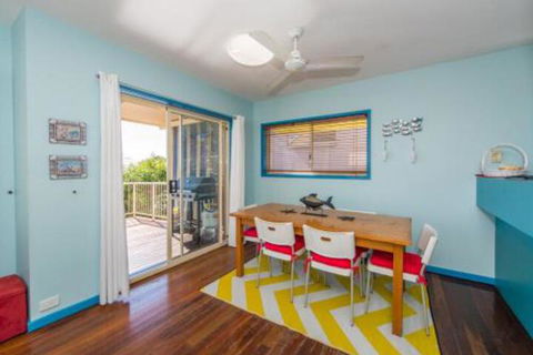 At Cylinder Unit 2 - Taree Accommodation 7