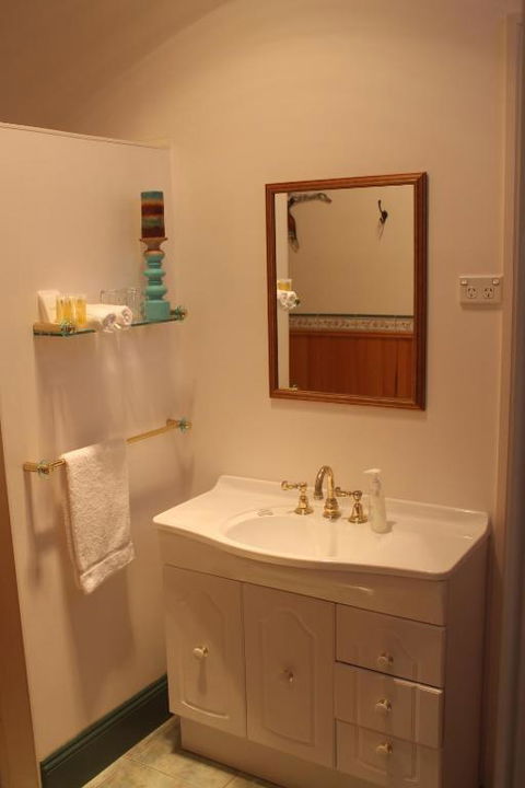 Gardenia House - Taree Accommodation 3