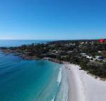 GRANITE BEACH HOUSE at Bay of Fires - Taree Accommodation