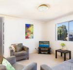 Aquarius 9 Opposite Wallis Lake - Taree Accommodation