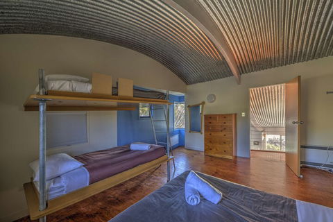 Waves - Taree Accommodation 7