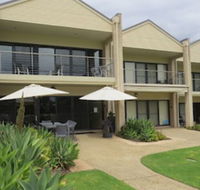 Elsinor Townhouse 10 Mulwala - Taree Accommodation