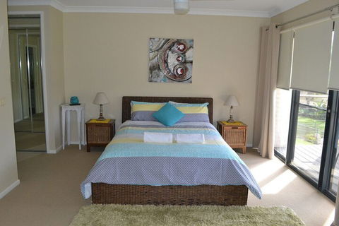Elsinor Townhouse 8 Mulwala - Taree Accommodation 7