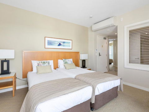 Corporate Boardies At Gunnamatta Ave - Taree Accommodation 1