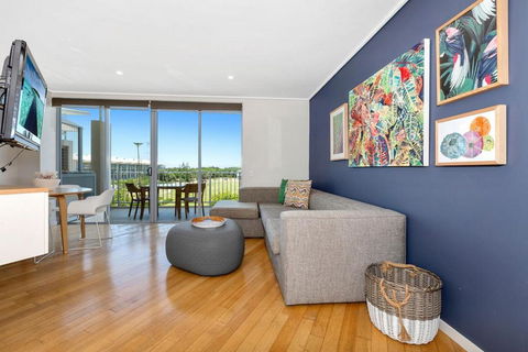 Corporate Boardies At Bells Boulevard - Taree Accommodation 1