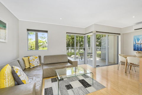 Corporate Boardies At Bells Boulevard - Taree Accommodation 2
