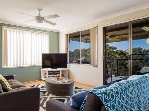 NARRAWALLEE RETREAT - Taree Accommodation 5