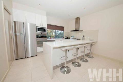 Adelphi Views On Luton Woodlands - Taree Accommodation 3