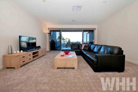 Adelphi Views On Luton Woodlands - Taree Accommodation 5