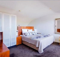 Urban paradise minutes from the markets - Taree Accommodation