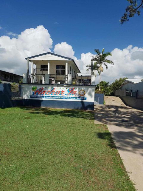 Anchor In Holiday Units South Mission Beach - Taree Accommodation 3