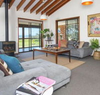 Beach House on Jones Beach Kiama Accommodation - Taree Accommodation