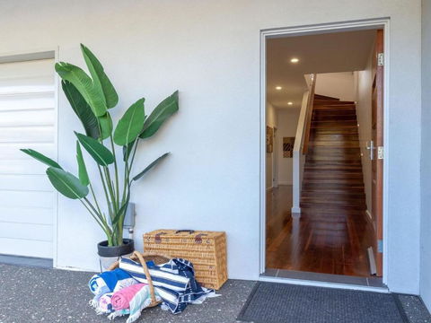 Bella K Style Comfort & Location - Taree Accommodation 4