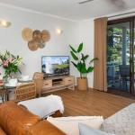 St Tropez Beachside Luxe - Taree Accommodation 0