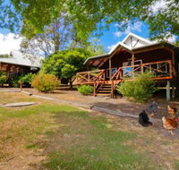Sunnyhurst Chalets Rural Stay - Taree Accommodation