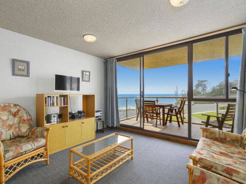 15 Beachpark Apartments - Taree Accommodation 1