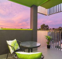 Canopy at 44 Minutes from the CBD Train  Cafes Wifi Nespresso Amenities - Taree Accommodation