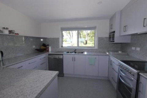 Umtali Beach House - Taree Accommodation 0