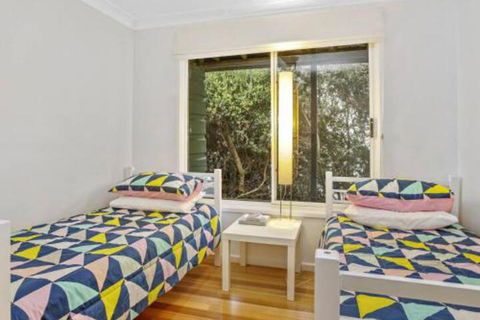 SEAVIEW Ocean Views From A Modern Townhouse - Taree Accommodation 7