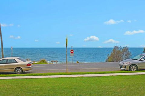Beachpark 9 9 / 58 Pacific Drive - Taree Accommodation 6