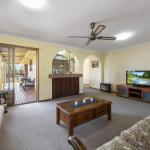 Buckland St. 29 Mollymook - Taree Accommodation 0