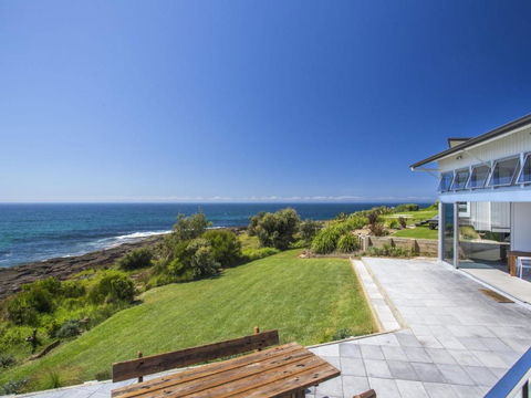 Harrington Crescent 43 Bawley Point - Taree Accommodation 2